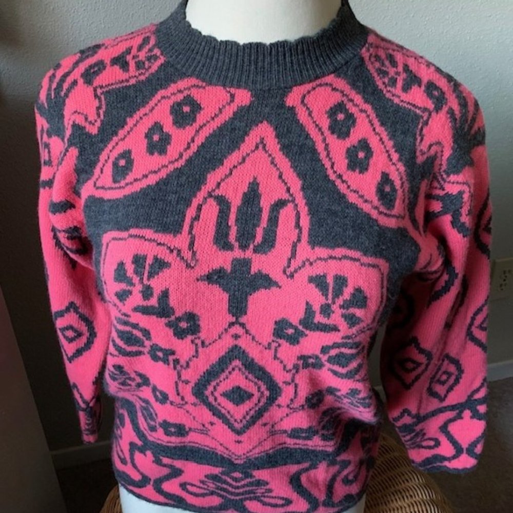 Vintage Cabin Creek Damask Pattern Pink Sweater Size Petite Medium